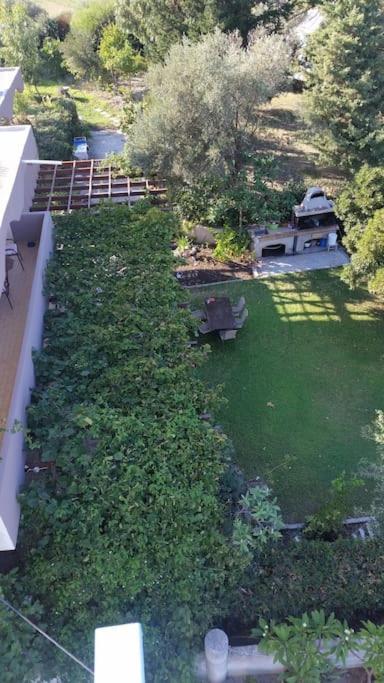 Garden House With Sea View *
